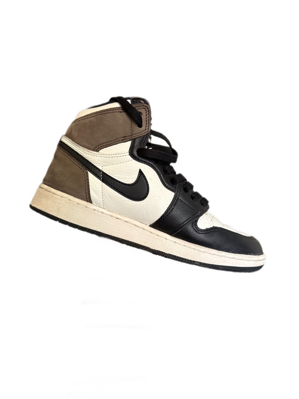 Air Jordan 1 Retro High Sneakers Dark Mocha 6.5W